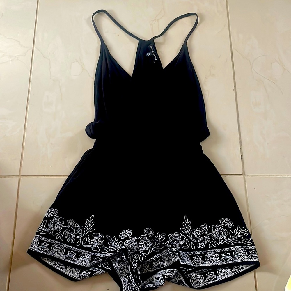 Black Romper (Kendal & Kylie)